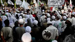 Perwakilan dari tiap ormas tersebut berjanji akan terus melakukan unjuk rasa tiap Jumat sampai Ahok tidak lagi menjabat di pemerintahan, Jakarta, (17/10/14). (Liputan6.com/Johan Tallo) 