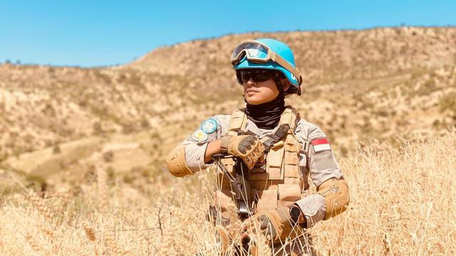 7 Potret Briptu Nabhani Akbar, Polisi yang Ajari Ngaji Anak-Anak di Sudan