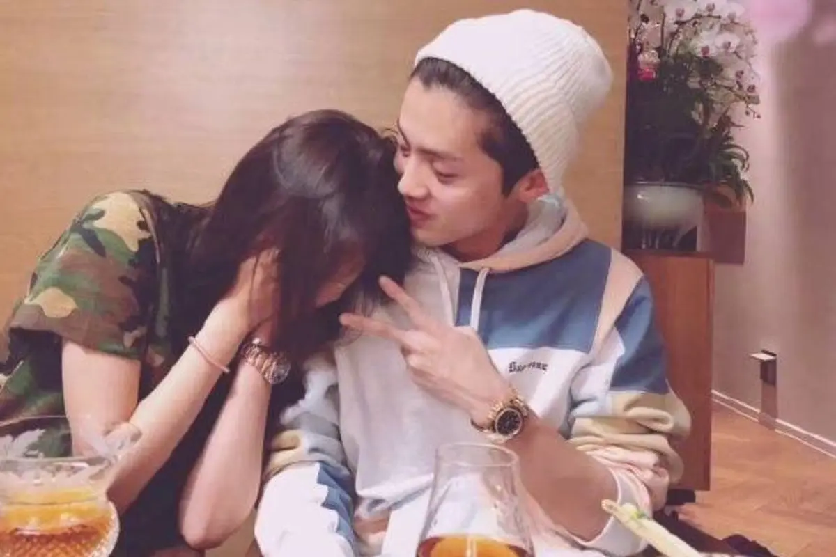 Luhan dan Guan Xiao Tong