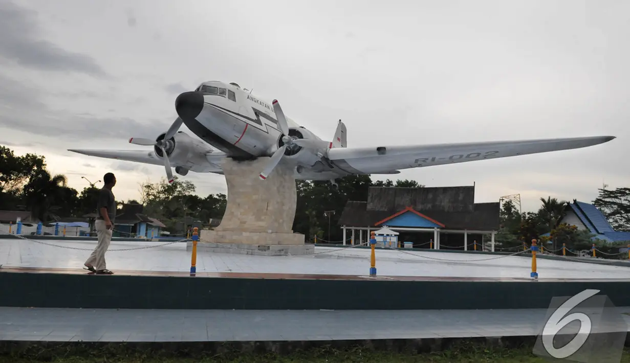 Mengingat, saat itu tidak semua masyarakat Indonesia tahu Indonesia sudah merdeka. Karenanya, Gubernur Kalimantan saat itu, Muhammad Noor meminta AURI mengirim pasukan penerjun ke Kalimantan. Foto diambil pada Jumat (9/1/2015). (Liputan6.com/Herman Zakhar
