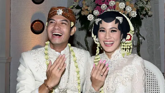 Selain Raffi-Nagita, 6 Pernikahan Artis ini Disiarkan Live!