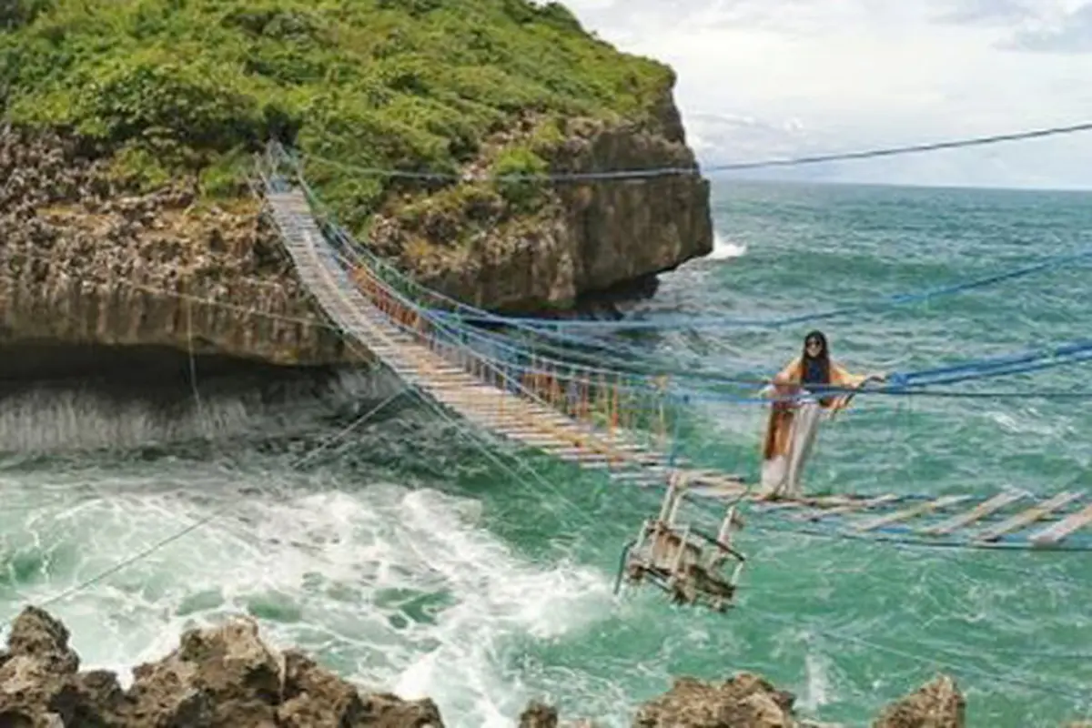 Bernyali Besar? Coba Wisata Ekstrem Terbaru di Gunungkidul
