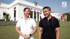 Teddy Indra Wijaya dan Syarif Muhammad Fitriansyah, adalah dua perwira muda TNI dan Polri yang sehari-hari mendampingi Presiden Jokowi. Bagaimana sosok Jokowi di mata ajudannya?