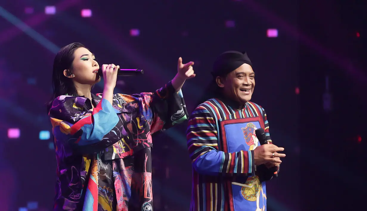 Isyana Sarasvati dan Didi Kempot (Bambang E Ros/Fimela.com)