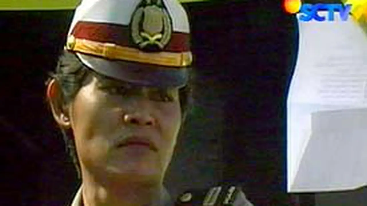 010707cpolwan.jpg