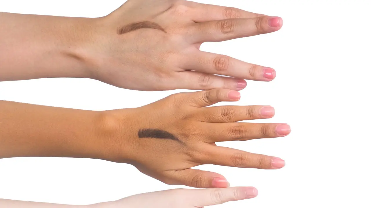 NAMA Micro-Tip Brow Definer