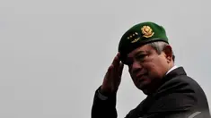 Presiden SBY menghadiri  upacara HUT TNI ke 69 di Dermaga Madura Komando Armada RI Kawasan Timur, Surabaya, Selasa (07/10/2014) (Liputan6.com/Johan Tallo) 