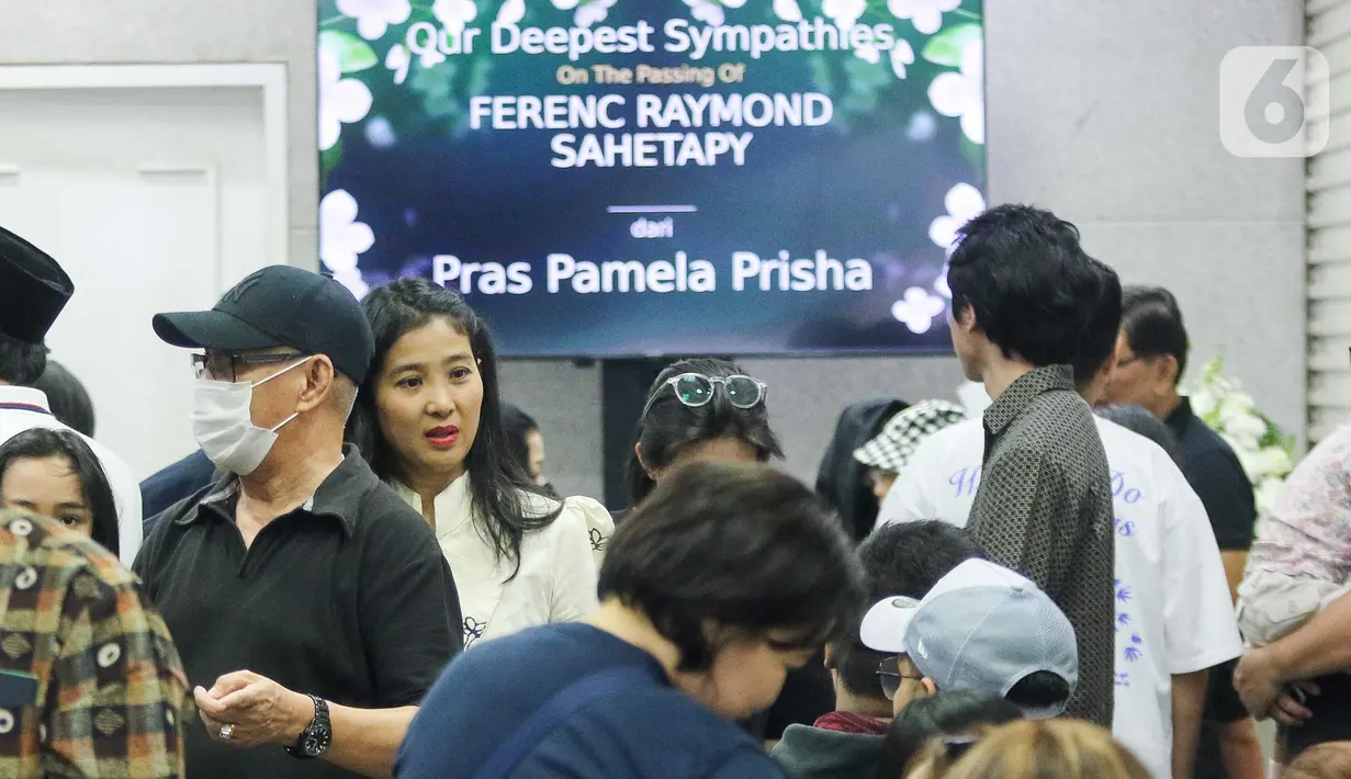 Ray Sahetapy mengembuskan napas terakhir saat menjalani perawatan di RSPAD Gatot Subroto, Jakarta Pusat. (Liputan6.com/Herman Zakharia)