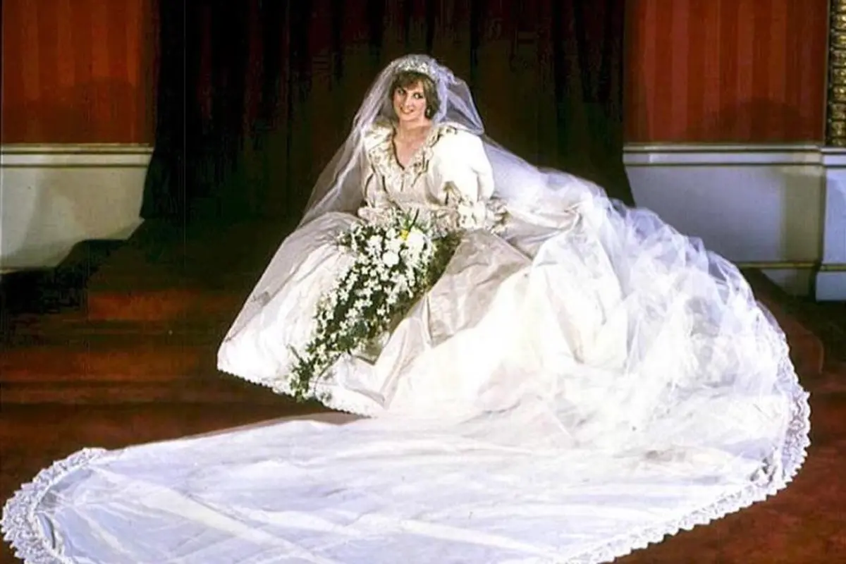 Pantengin Evolusi Gaun Pengantin Modern dalam 12 Dekade Terakhir