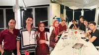 6 Momen Perdana Pertemuan Verrell Bramasta dan Ferry Irawan, Penuh Kehangatan