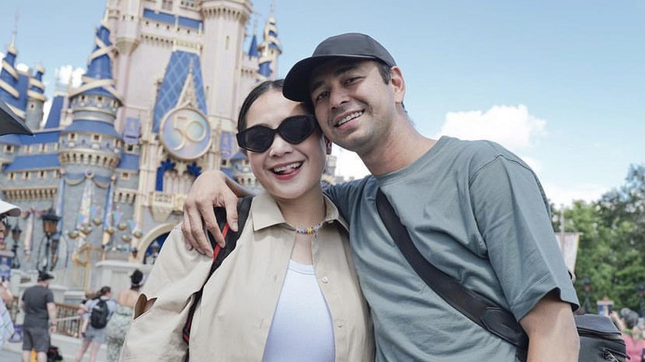 Tampilan Romantis Raffi Ahmad dan Nagita Slavina Saat di Amerika Serikat, credit: @raffinagita1717