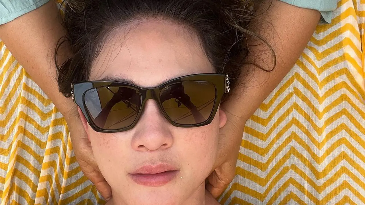 Luna Maya tetap cantik di usia 39 tahun (Instagram/lunamaya)