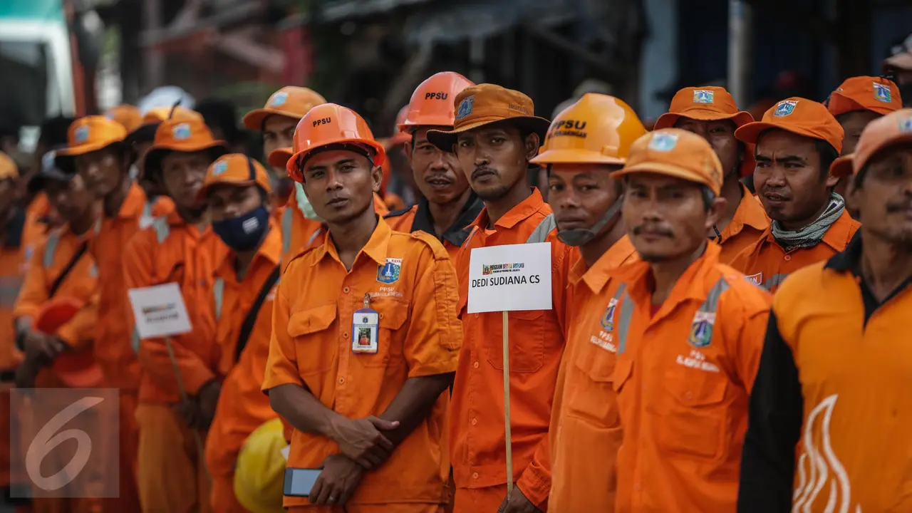Djarot Resmikan Program Bedah Rumah di Cilincing