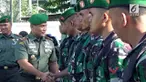 Komandan Komando Resort Militer 131 Santiago, Brigadir Jenderal Joseph Robert Giri, ketika berkunjung ke Markas Kodim 1310 Bitung, Sabtu (05/05) sore.