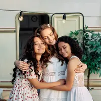 Bangun ikatan yang baik dengan calon saudara ipar./Copyright shutterstock.com/g/gladkov