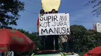 25 Tahun Karier Sopir Angkot Bandung Disalip Taksi Online