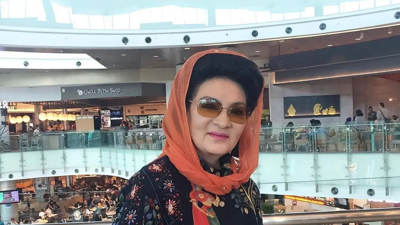 Potret terbaru Farida Pasha