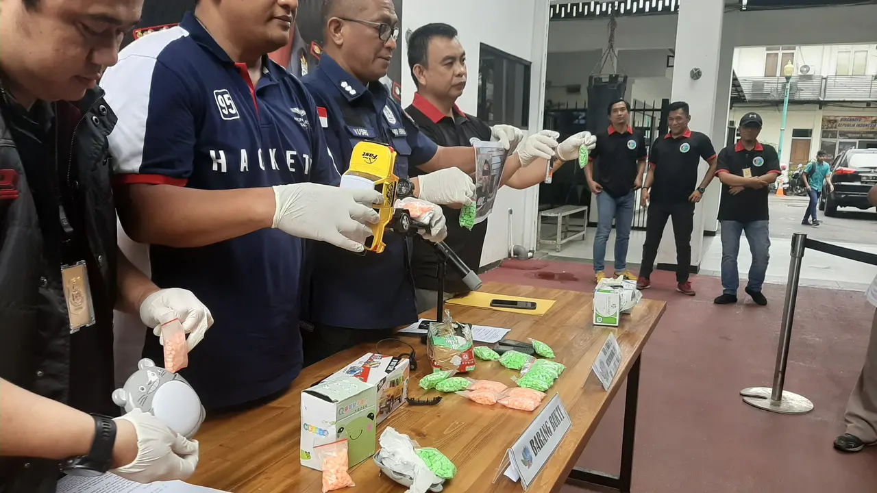 Polda Metro Jaya Ungkap Kasus Peredaran Narkoba