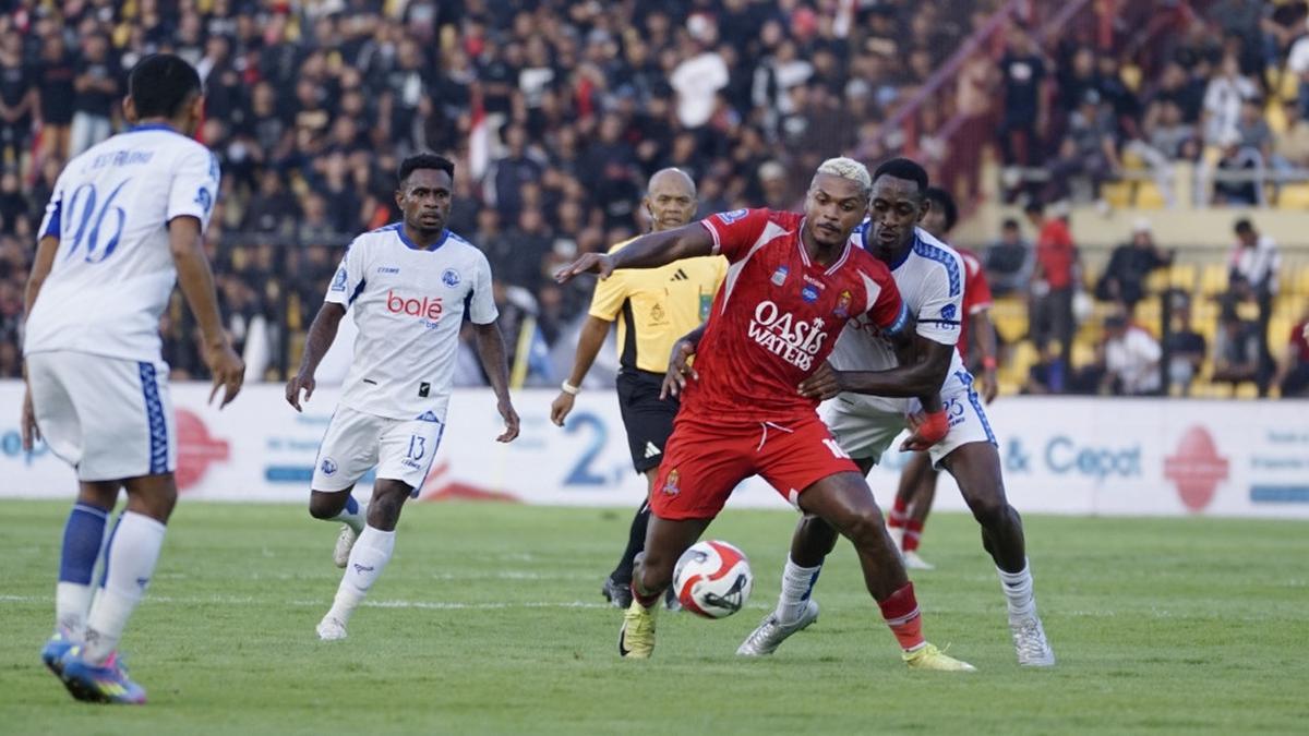 Arema vs Persijap: 2 Kali Dijegal VAR, Laskar Kalinyamat Tumbang 0-1