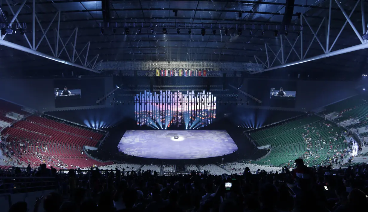 Suasana panggung jelang upacara pembukaan SEA Games 2019 di Philipine Arena Bulacan, Manila, Sabtu (30/11). Pesta olahraga se-Asia Tenggara ini akan berlangsung hingga 11 Desember. (Bola.com/M Iqbal Ichsan)