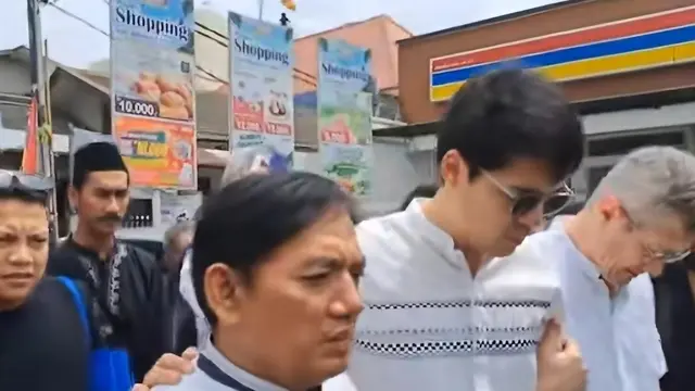Luna Maya Melayat Ibu Maxime