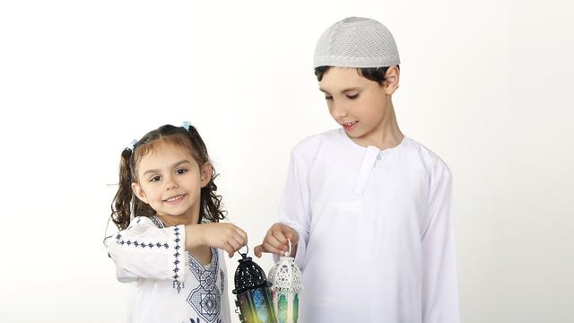 Cara Mengajarkan Puasa pada Anak