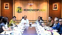 Menkop Budi Arie Bakal Kerahkan Koperasi Susu Bantu Program Makan Bergizi Gratis