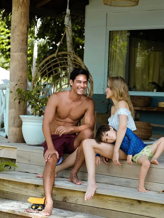 Jessica Iskandar dan Richard Kyle