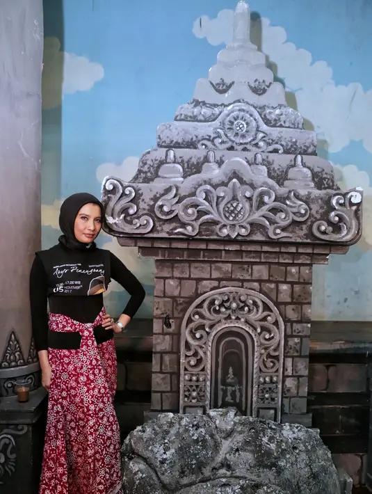 Di samping itu, Arzetti mengharap pemerintah yang sudah menutup izin usaha Alexis itu juga memperhatikan para pekerja yang pastinya akan tak memiliki lahan pekerjaan nantinya. (Adrian Putra/Bintang.com)