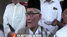 Para kiai menyerukan agar masyarakat khususnya para santri untuk menjaga keamanan dan kondusifitas serta stabilitas nasional pasca-pemilu.