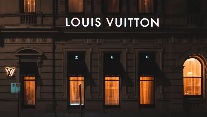 Ilustrasi Baju Dinas DPRD kota Tangerang berbahan Louis Vuitton/dok. Unsplash Cody