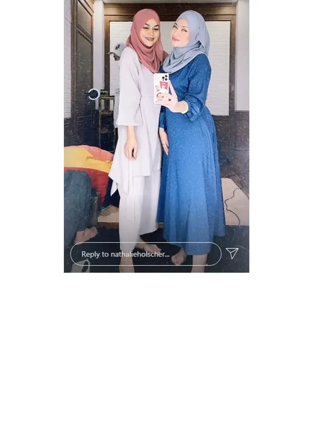 Disebut Kembar, Ini 6 Potret Kebersamaan Nathalie Holscher dan DJ Katty Butterfly