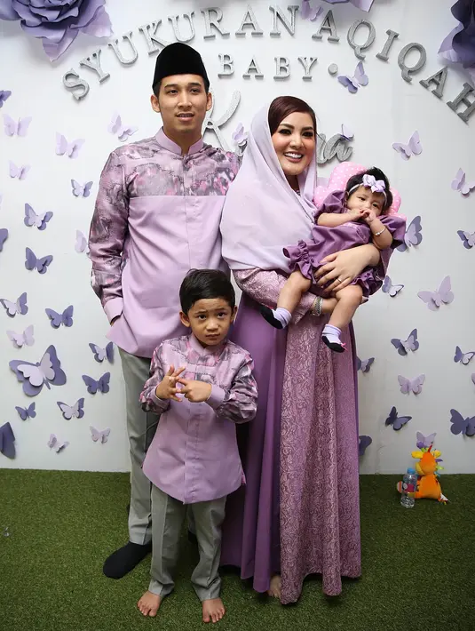 Nindy Ayunda menikah dengan seorang pengusaha bernama Askara Prasady pada 26 September 2012. (Bambang E. Ros/Bintang.com)