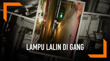 Gang sempit bernama Vinarna Certovka memiliki panjang 10 meter dengan lebar 50 cm. Saking sempitnya, gang ini sampai dibuatkan lampu lalu lintas khusus pejalan kaki. Adanya lampu lalu lintas membuat gang menjadi daya tarik wisata.