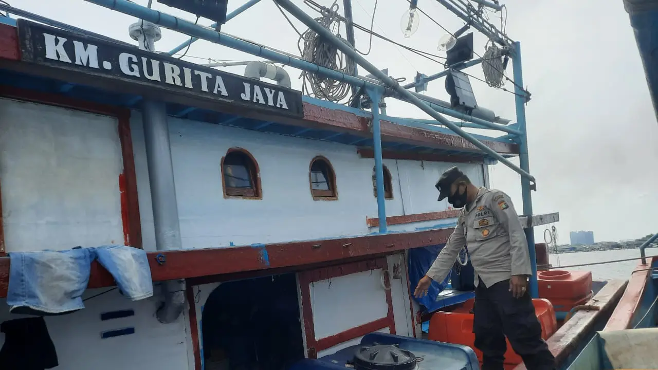 Jasad Pria Ditemukan dalam Toren Kapal di Pelabuhan Muara Angke