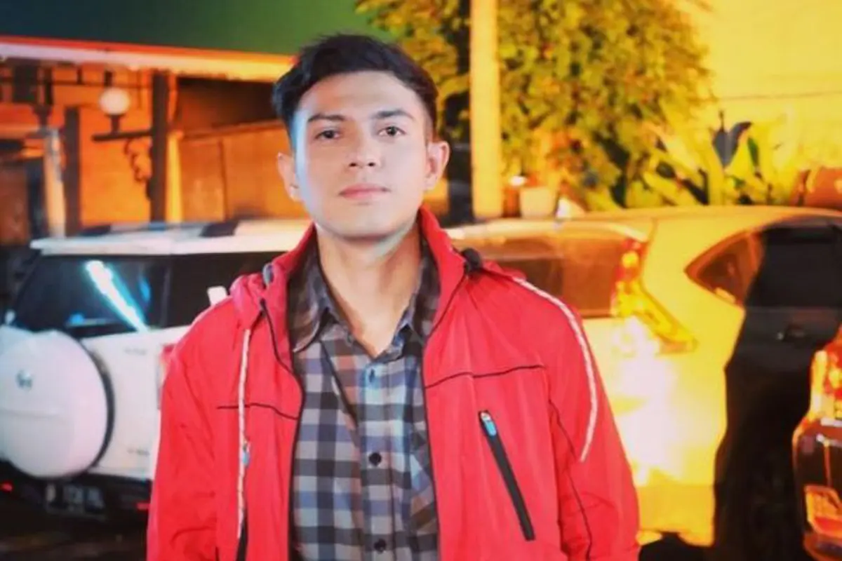 [Bintang] Rifky Balweel
