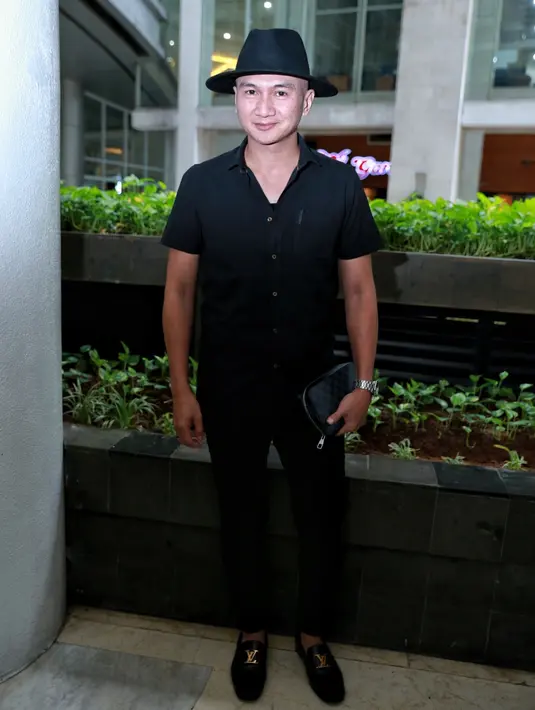 Sebelum menggarap lagu tersebut, Anji terlebih dulu membaca dan memahami alur cerita film Jelita Sejuba. Hingga akhirnya tercipta lagu Menunggu Kamu. (Adrian Putra/Bintang.com)