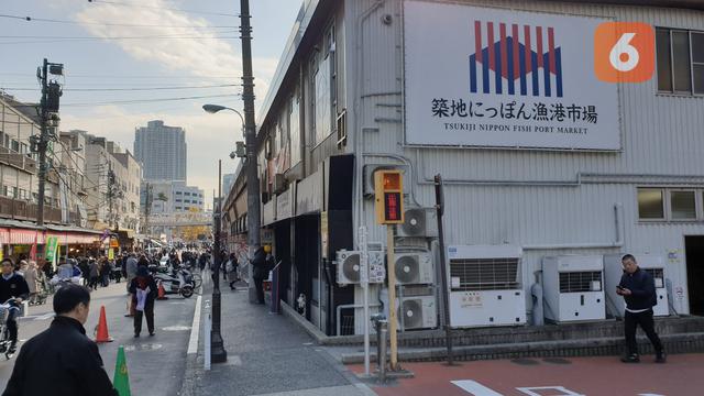 Tsukiji Fish Market