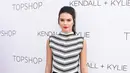 Kendall Jenner mengaku bahwa, ia hanya kagum dengan pesona Harry Styles. Bahkan ia (Kendall) menganggap Harry sebagai teman baik. (AFP/Bintang.com)