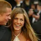 Brad Pitt dan Jennifer Aniston (AP Photo)