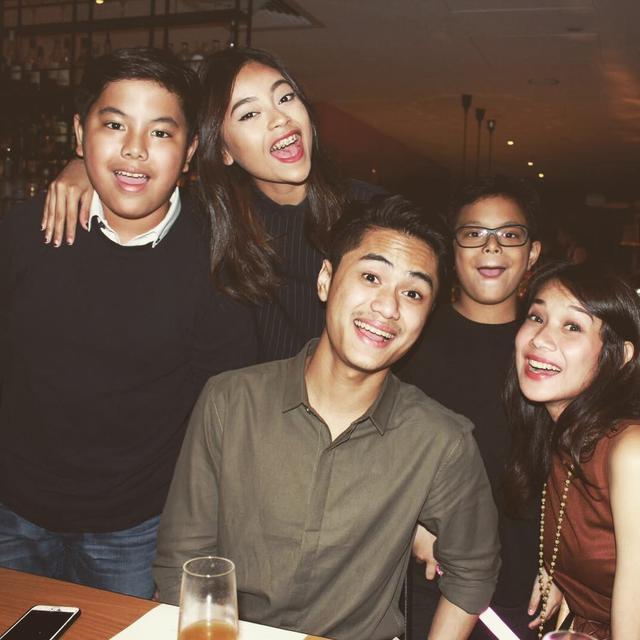 Potret 7 Selebriti Wanita dengan Anak Sambungnya, Kompak Banget