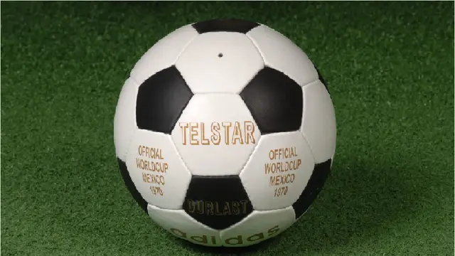 Bola sepak Adidas Telstar 1970