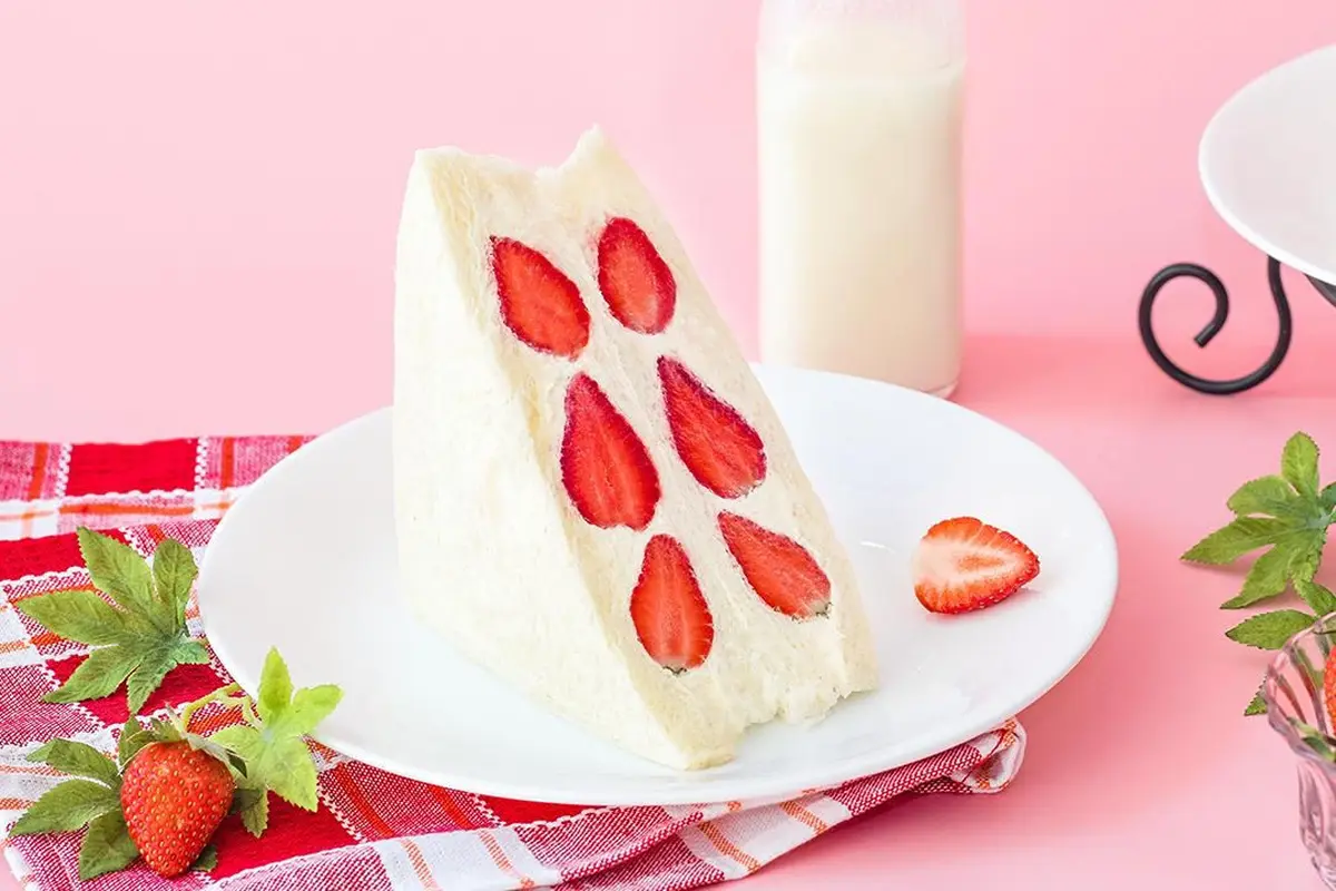 Unik dan Enak, Miss Sando Kenalkan 11 Menu Sandwich ala Jepang ke Arek Suroboyo (3)
