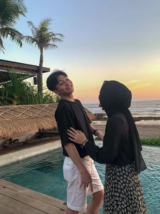 Momen Liburan Putri Delina dan Jeffry Reksa di Bali