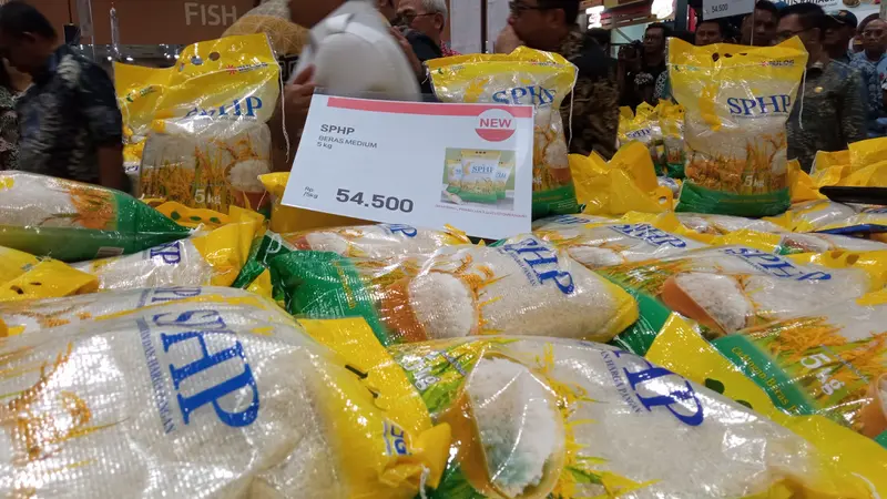 Beras SPHP di Lottemart Pasarebo