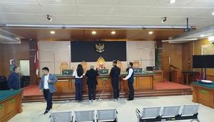 Sidang praperadilan Wakil Wali Kota Bandung Erwin di Pengadilan Negeri Bandung. (Liputan6.com/ Arya Prakasa)