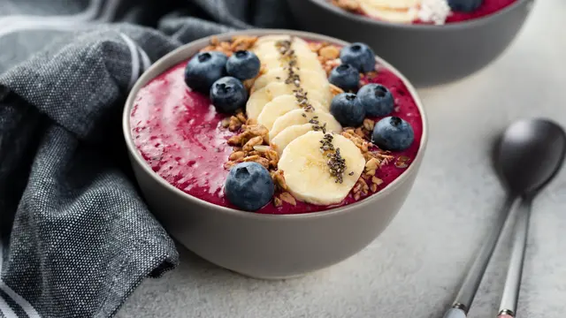 Ilustrasi Smoothie Bowl