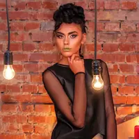 Ilustrasi full makeup. (Sumber foto: Pexels.com)