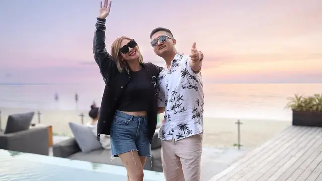 Jaga Gala Sky, Ini 6 Potret Kebersamaan Tom Liwafa dan Delta Hesti