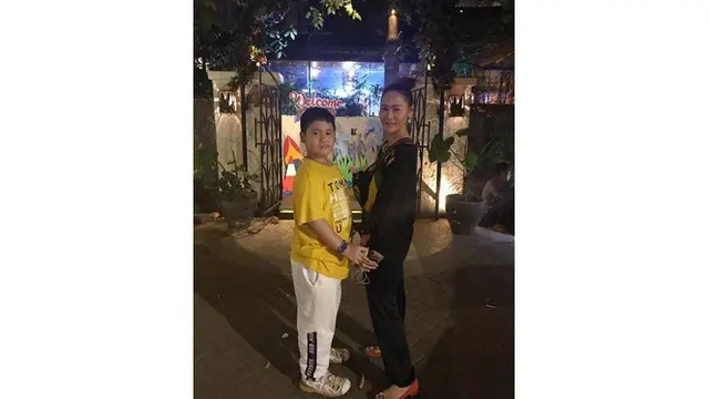 Habiskan Puluhan Juta Untuk Game, Ini 5 Potret Kedekatan Inul dengan Anak